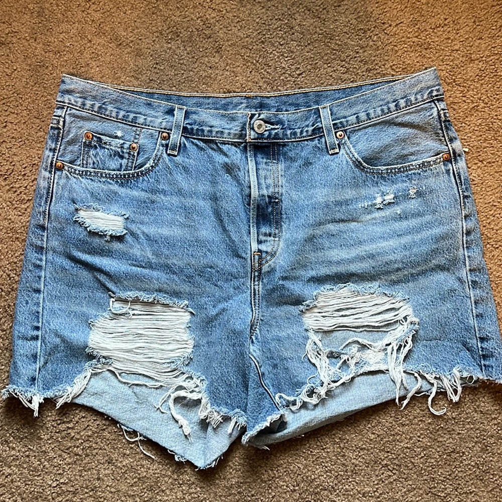 Levi Jean shorts